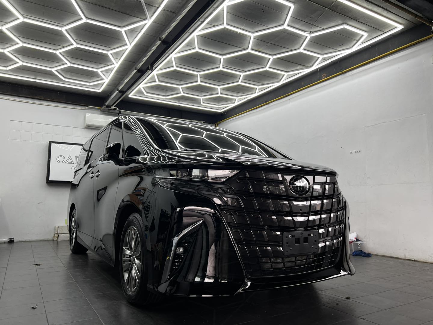 ผลงานเคลือบเซรามิคกราฟีน รังสิต ปทุมธานี