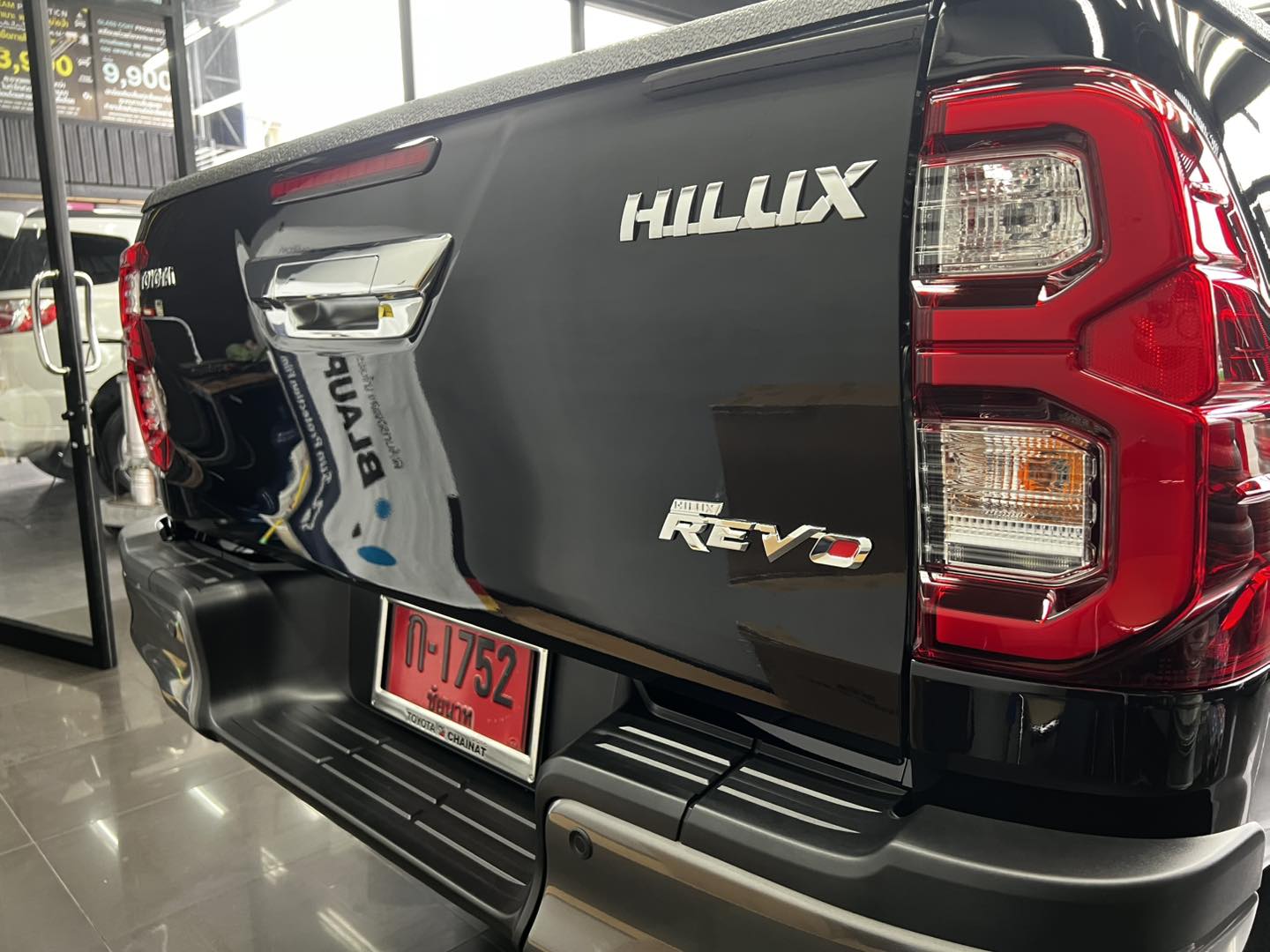 ผลงานเคลือบเซรามิคกราฟีน รังสิต ปทุมธานี